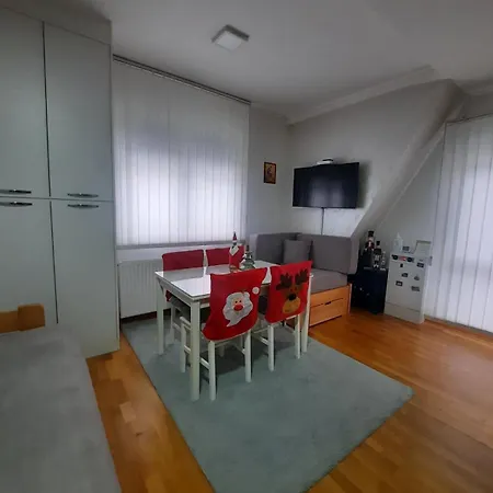 Aprtman Divcigora C14 아파트 Divčibare