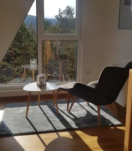 Apartman Aprtman Divcigora C14 *